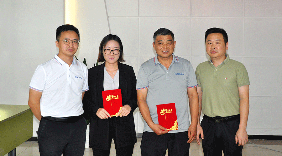 1691396572545793.gif 07.gif